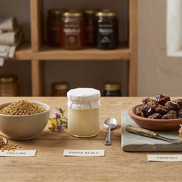Polline, pappa reale, propoli e miele, selezione artigianale di prodotti dell’alveare